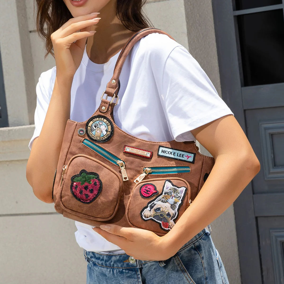 MULTI PATCH SHOULDER BAG - P17084 BLUE / GREEN / RED / BROWN