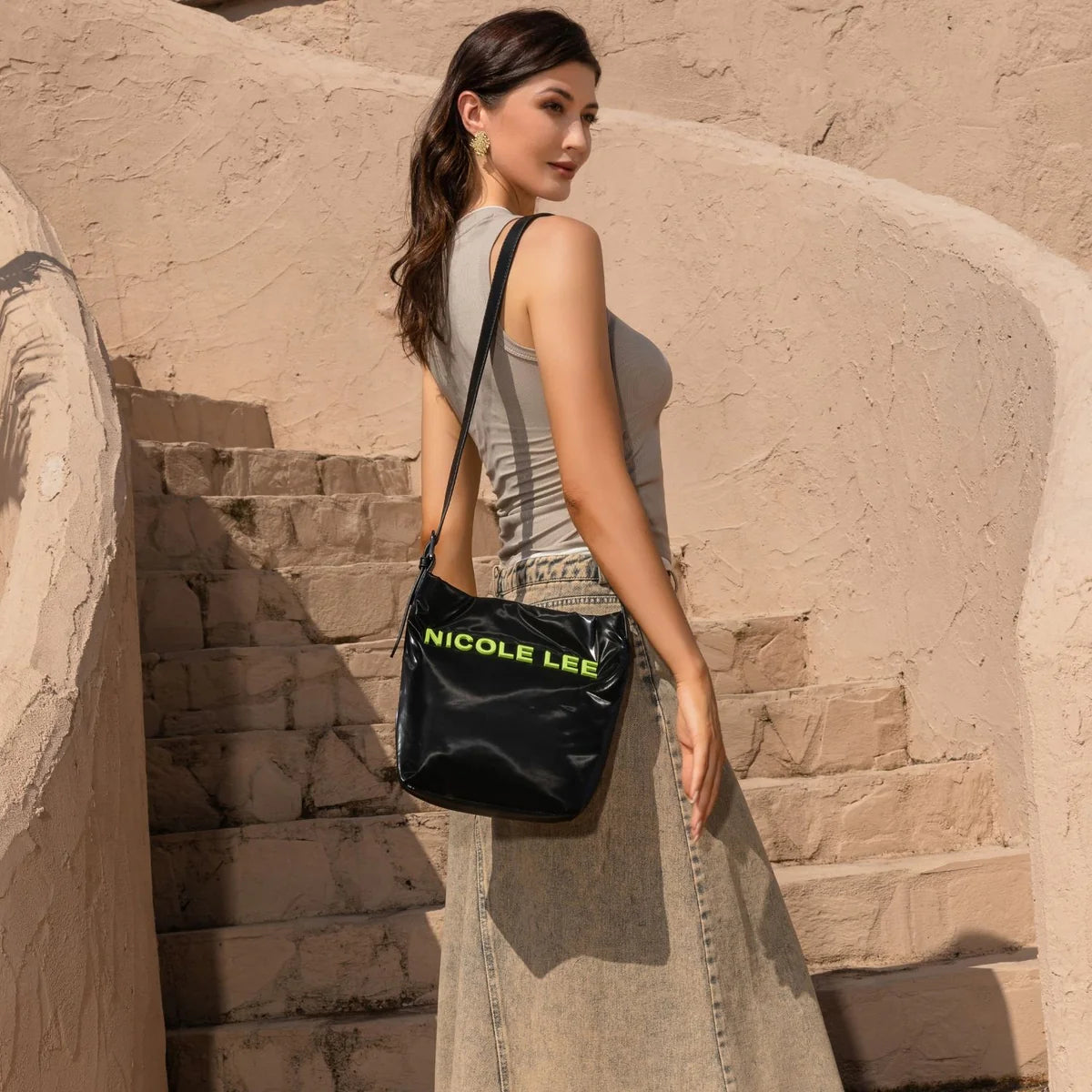 PUFFY BUCKET CROSSBODY - P17014 BLACK