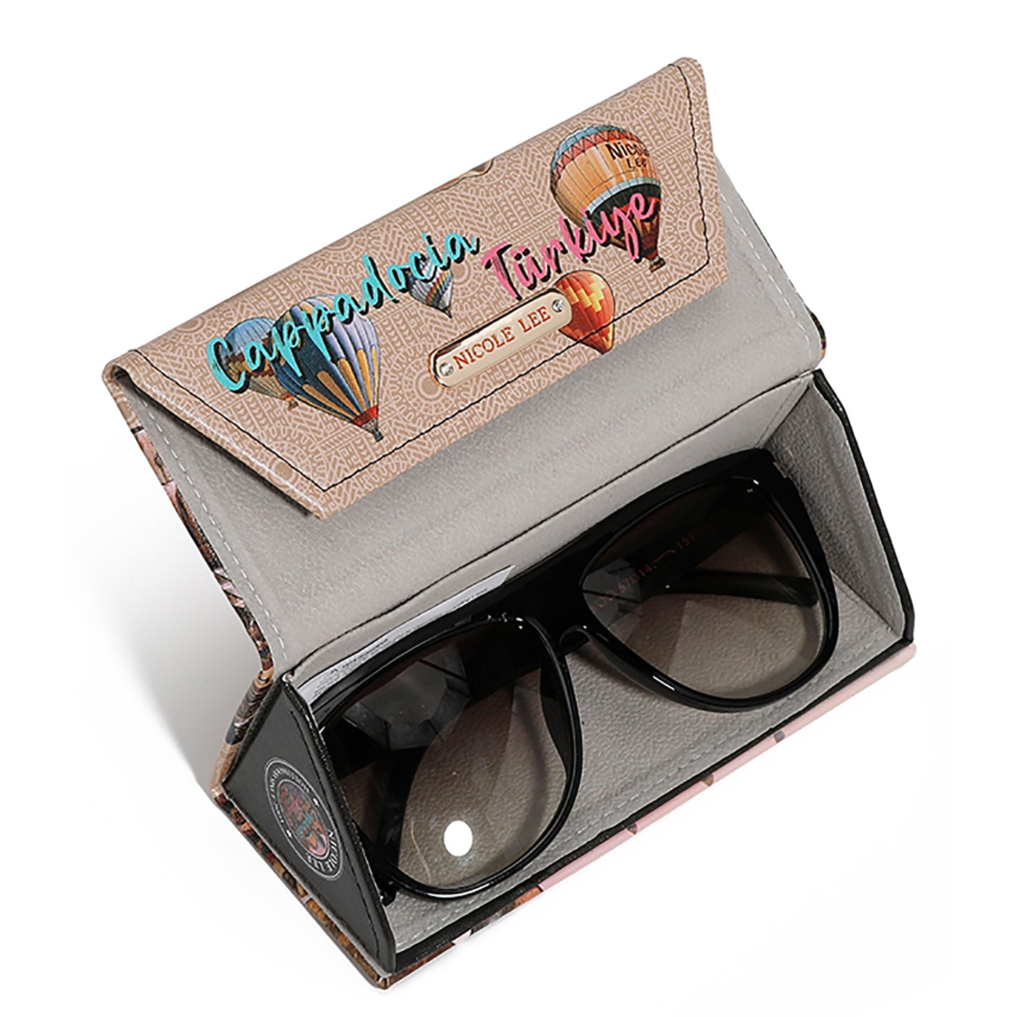 C7604_HEAVEN ON EARTH