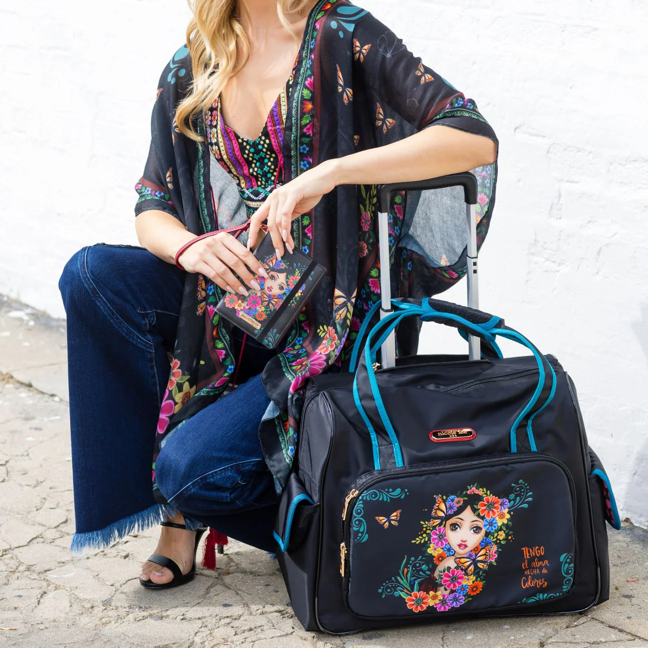 PRT7518 PASSPORT WALLET WRISTLET