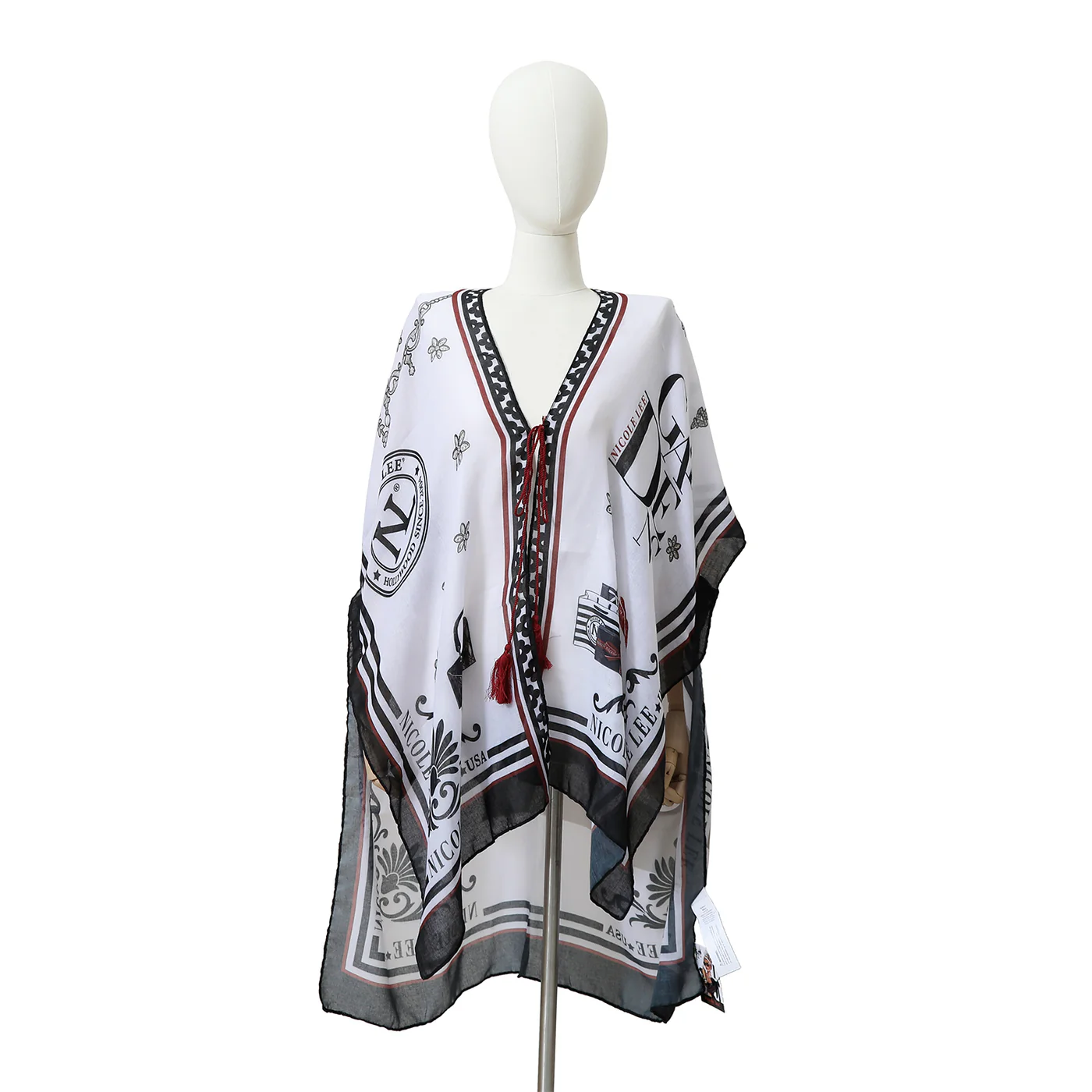 7608 KM LADY IN BLACK